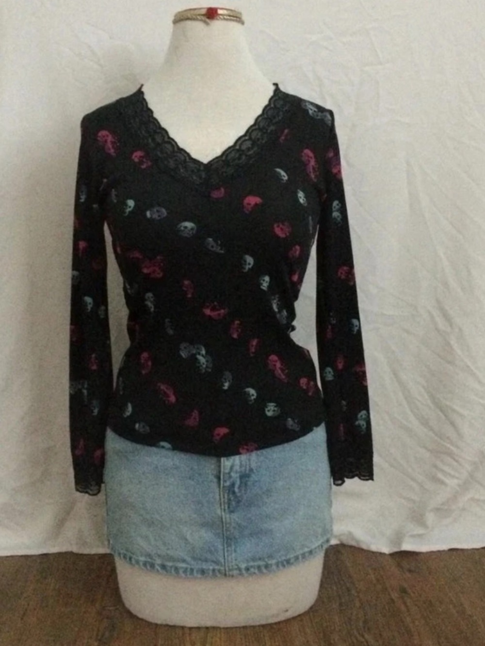 Black Lace V-Neck Top with Pink and Light Blue Skull Print
